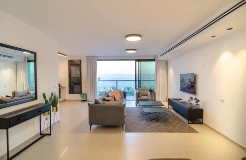 Tiberias Apartamento | Michaelangelo Luxury Garden Apartment with Private Pool