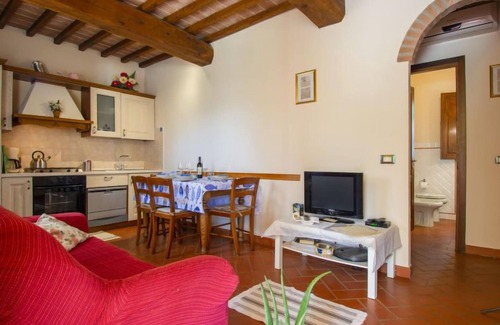 Cerreto Guidi Apartamento | Michelangelo by Interhome