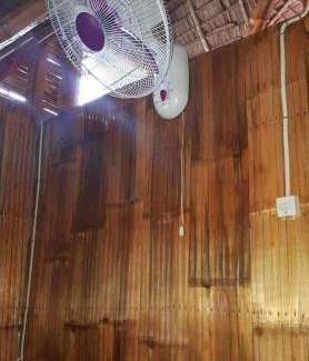 Moalboal Casa | Michelle Hut