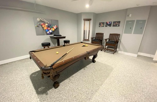 West Kissimmee Casa | Mickeys Pearl - Phenomenal 7BR with 4 Master Suites Privacy Pool & Hot Tub Gas BBQ - 2 miles to Disney