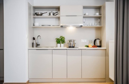 Wola Hotel | Micro Apartments Kazou Residence