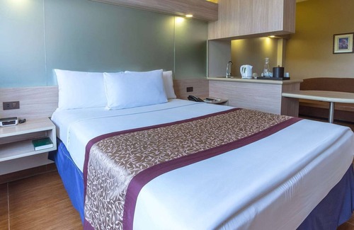 Baguio Hotel | Microtel by Wyndham Baguio