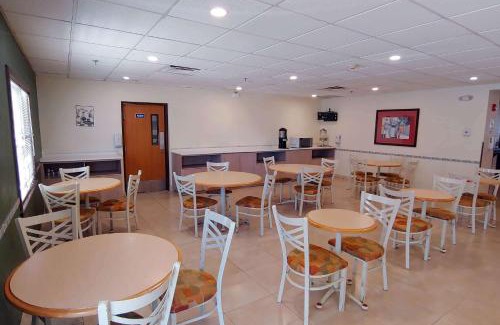 Municipio de Juárez Hotel | Microtel Inn and Suites by Wyndham Ciudad Juarez, US Consulate