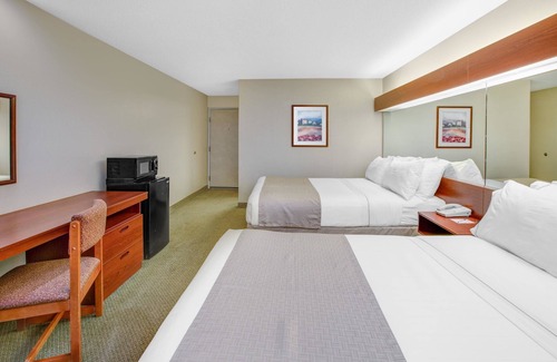 Hattiesburg Hotel | Microtel Inn & Suites by Wyndham Hattiesburg
