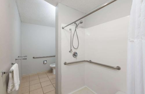 Sioux Falls Hotel | Microtel Inn & Suites by Wyndham Sioux Falls