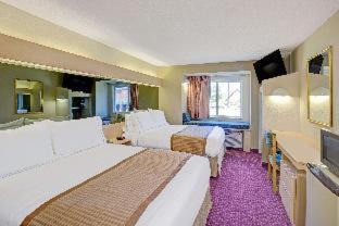 Burlington Hotel | Microtel Inn & Suites by Wyndham Burlington