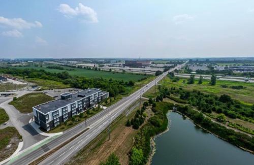 Kanata Lakes - Marchwood Lakeside - Morgan's Grant - Kanata Hotel | Microtel Inn & Suites by Wyndham Kanata Ottawa West
