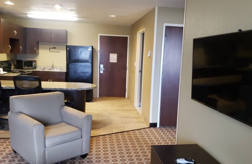 Pecos Hotel | Microtel Inn & Suites By Wyndham Pecos