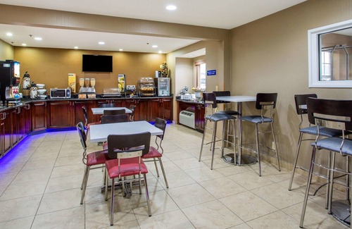 South Charleston Hotel | Microtel Inn & Suites by Wyndham Charleston WV