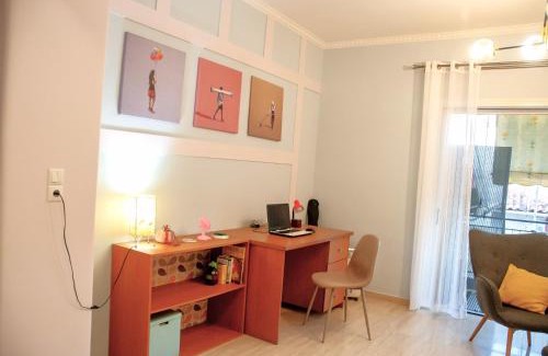 Archaia Olympia Apartamento | Mid Century Modern Apartment - Atelier