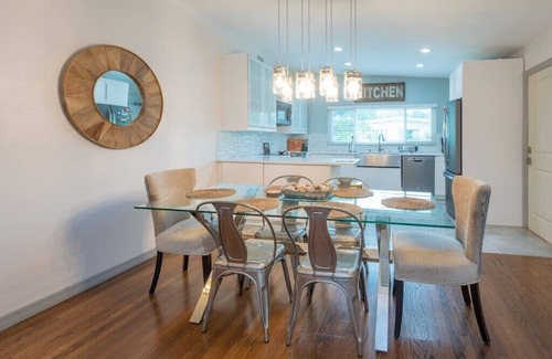 Audubon Park Apartamento | Gema moderna de mediados de siglo cerca del centro / Winter Park / Baldwin Park