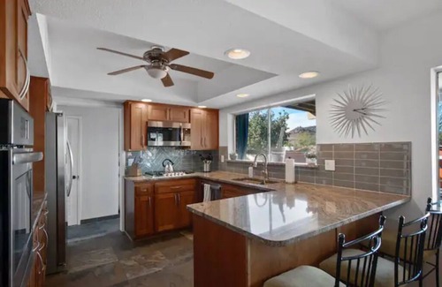 Moonridge Estates Casa | Mid century oasis with beautiful surroundings+ EV charger now available