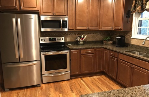 Aiken Casa | Mid century ranch located in quiet Aiken Estates