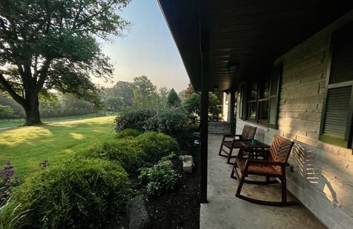 Washington Crossing Casa | Mid century charming home - monthly rentals welcome