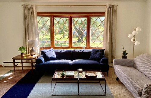 Washington Crossing Casa | Mid century charming home - monthly rentals welcome