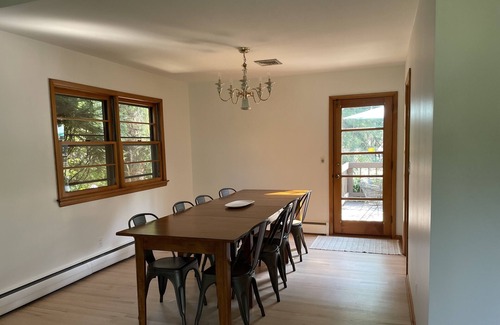 Washington Crossing Casa | Mid century charming home - monthly rentals welcome