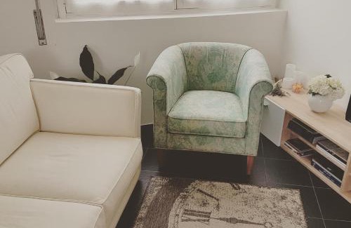 Cantu Apartamento | Mid Mod
