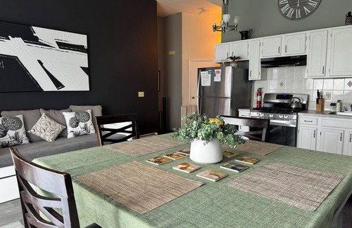 Union City Apartamento | ¡Vista al centro de la ciudad a 15 minutos de NYC 4BR'S!