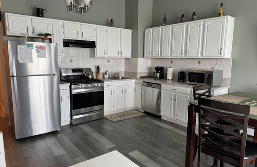 Union City Apartamento | ¡Vista al centro de la ciudad a 15 minutos de NYC 4BR'S!