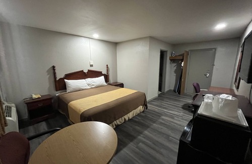 North San Antonio - SAT Hotel | Mid Towne Inn and Suites