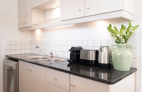 Stellenbosch Central Apartamento | Middedorp Villa and Apartments