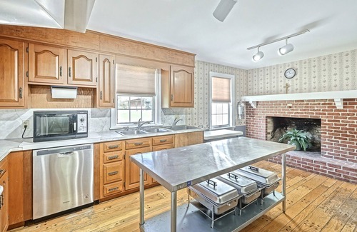 Fairfield Casa | MIDDLE CREEK MANOR 12 BEDS & 13 BATHS