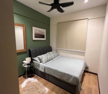 Gelugor Casa | Middle Room Only in Bayan Lepas