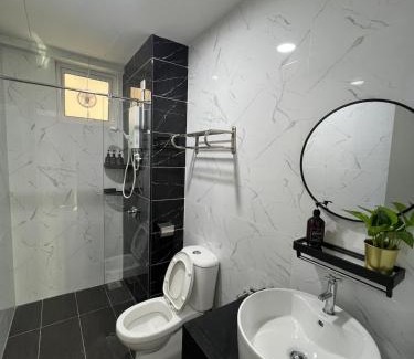 Gelugor Apartamento | Middle Room Only in Bayan Lepas Shared Bathroom