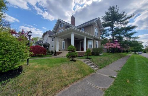 Middletown Casa | Middletown Centenarian 4 Bed 2 Bath Sleeps 12