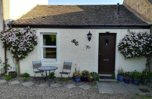 Balerno Casa | Midkinleith Farm Holiday Cottage