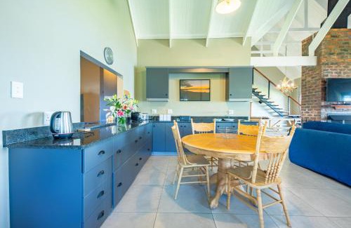 Rosetta Casa | Midlands Lakehouse