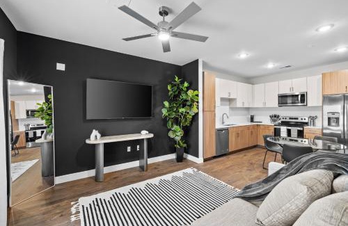 The Gulch Apartamento | Midnight Manor Penthouse Suite The Gulch