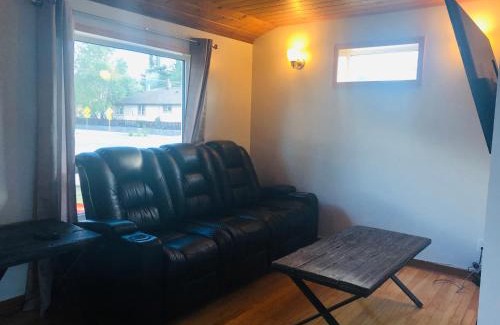 Whitehorse Apartamento | Midnight Sun Vacation Home