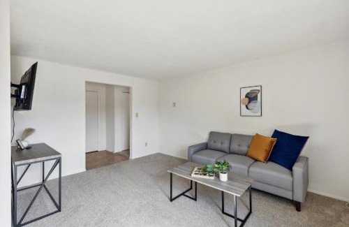 Parma Apartamento | Midtown 3602i Cozy & Comfy I Free Parking