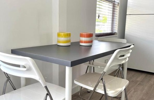 Edgewater Apartamento | Midtown beautiful days inn