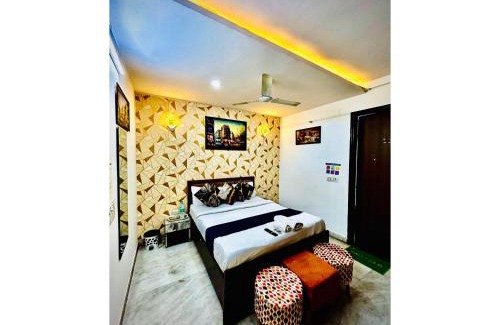 Delhi Casa | Midtown Homes I