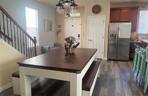 Reno/Tahoe Airport Casa | Midtown Lake Home - Virginia St.