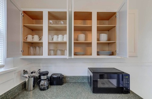 Cooper-Young Historic District Apartamento | Midtown Memphis Gem | Bright, Cozy, Walkable