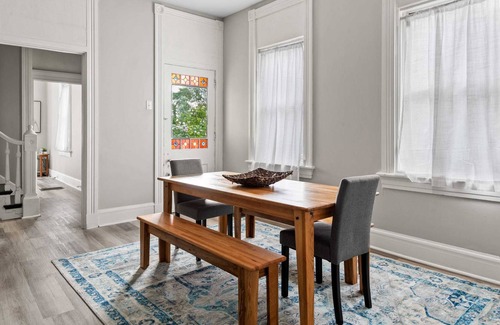 Corryville Casa | Midtown & Near U of Cincinnati! Dreamy on Donahue