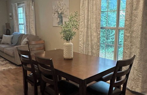 Benton Casa | Midtown Oasis-Near Everything