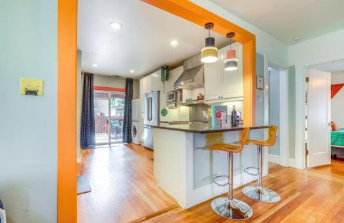 New Era Park Casa | Midtown Oasis w BBQ Deck Games and Artistic Vibes