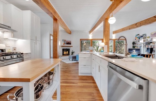 Tallahassee Casa | Midtown on 7th Ave - Private Pool - Walk to restaurants & shops - FSU 2 miles