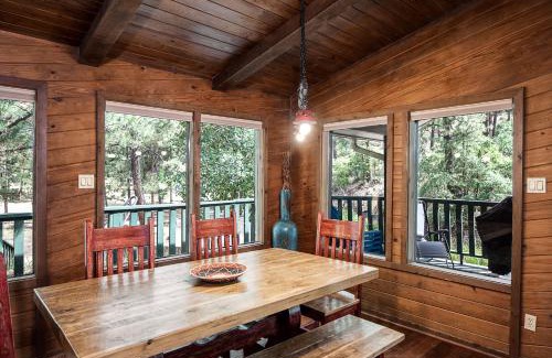 Ruidoso Casa | Midtown Riverfront 4