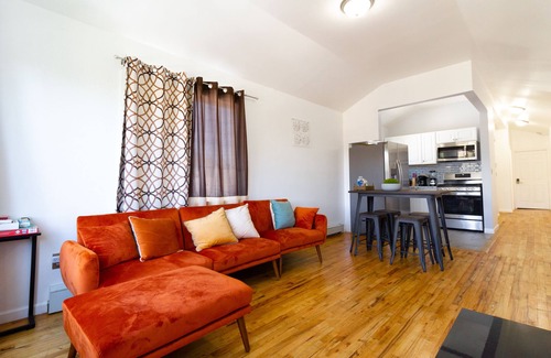 East New York Apartamento | Midtown ·Stylish & Spacious 2 Bedrooms Duplex in Brooklyn, NY