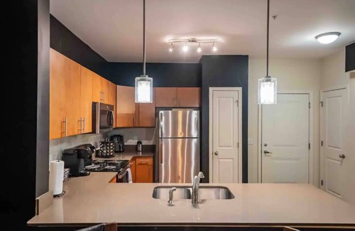 Westside Apartamento | Midtown’s “Gatsby’s Place “ / Private Balcony