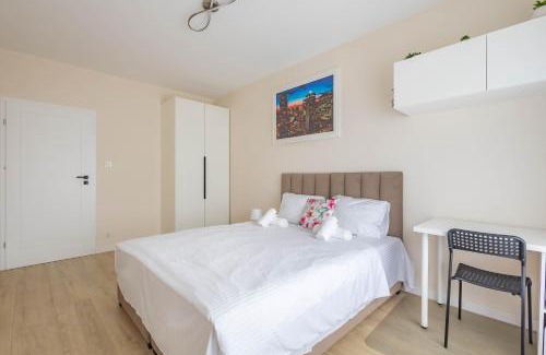 Targowek Apartamento | Miedza Apartament - Targówek, Metro Trocka