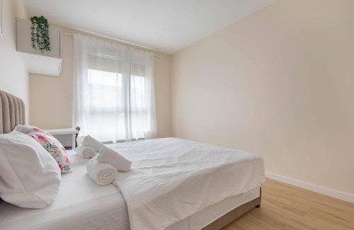 Targowek Apartamento | Miedza Apartament - Targówek, Metro Trocka