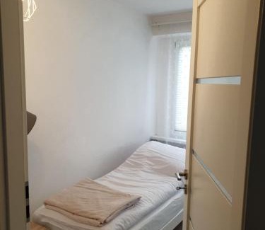 Pruszkow Apartamento | Mieszkanie dla 3-6 osób