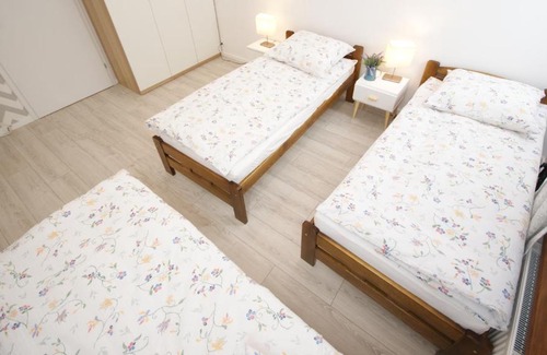 Ladek-Zdroj Apartamento | Mieszkanie gościnne Zdrojowa