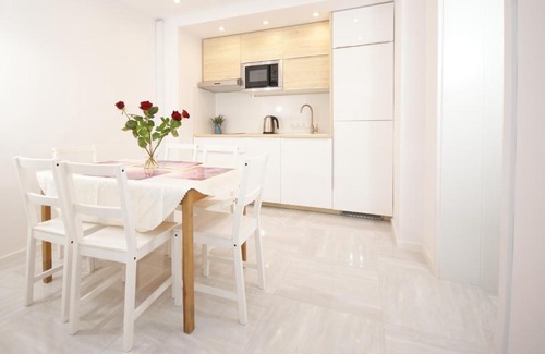 Ladek-Zdroj Apartamento | Mieszkanie gościnne Zdrojowa